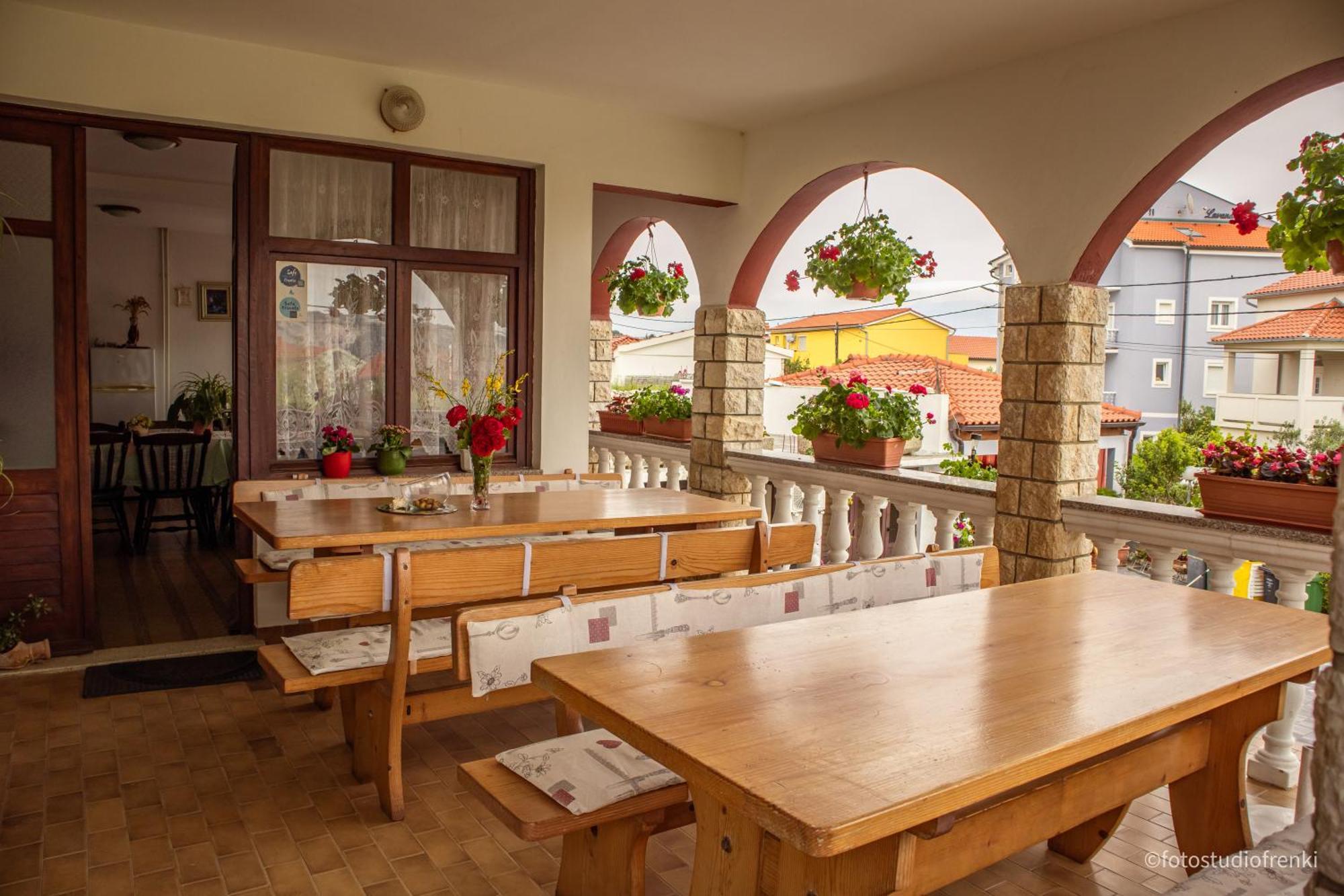 Guesthouse Marija Lopar Ngoại thất bức ảnh