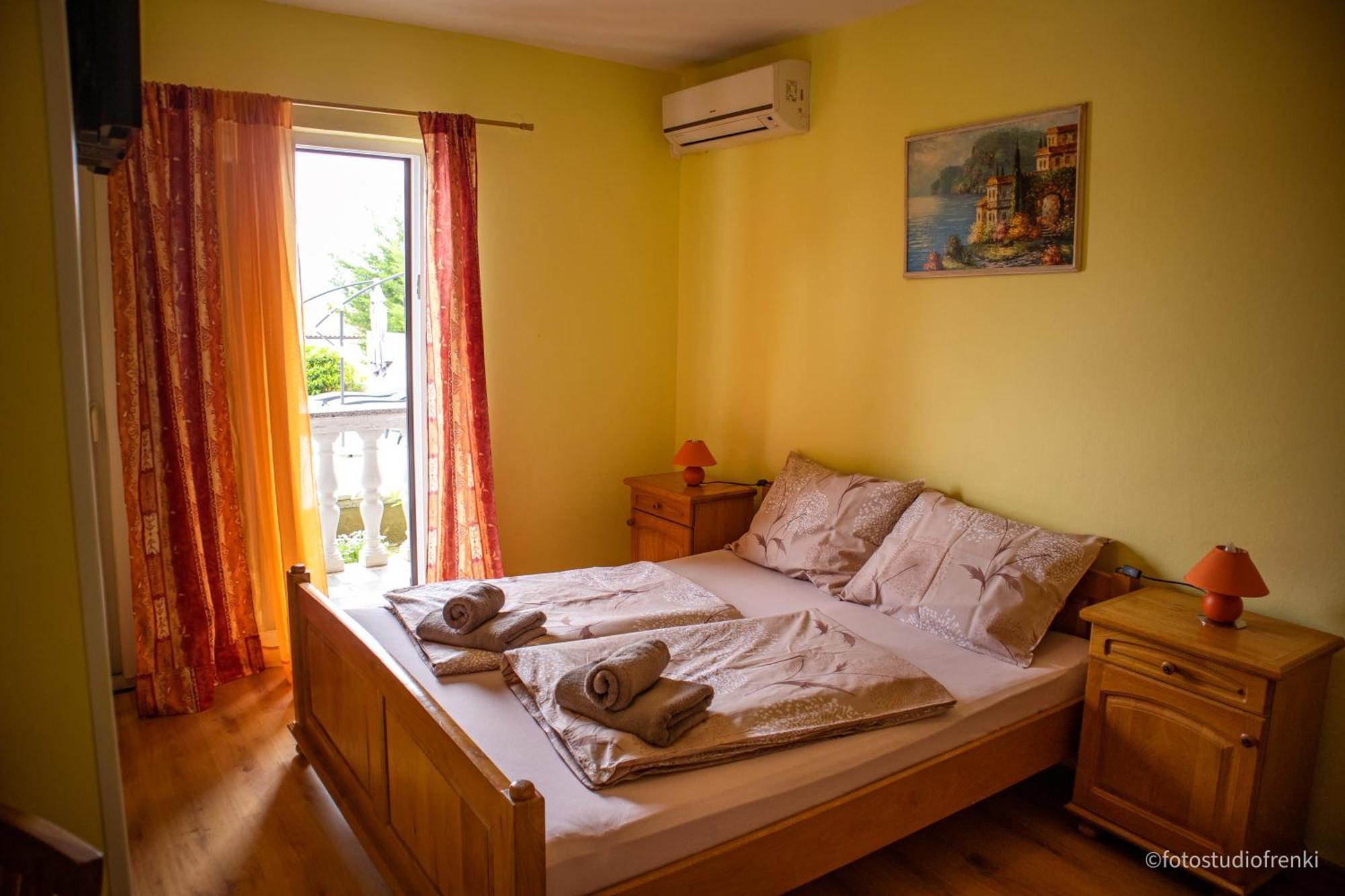 Guesthouse Marija Lopar Ngoại thất bức ảnh