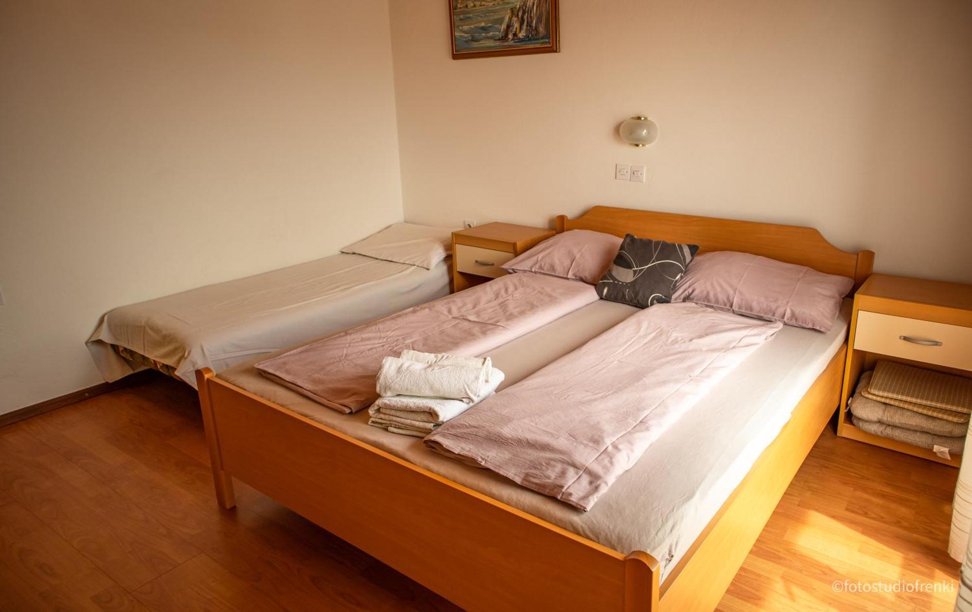 Guesthouse Marija Lopar Ngoại thất bức ảnh